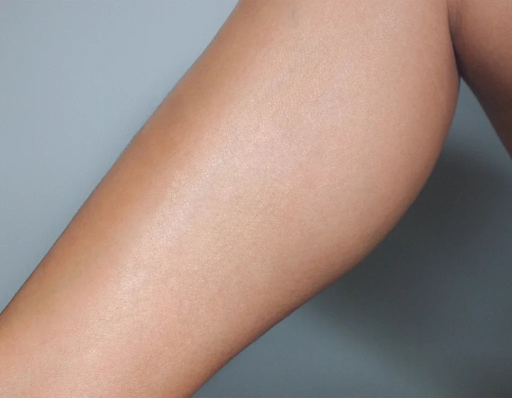 Glatte-Haut-nach-dem-Dr.-Severin-Sugaring.webp